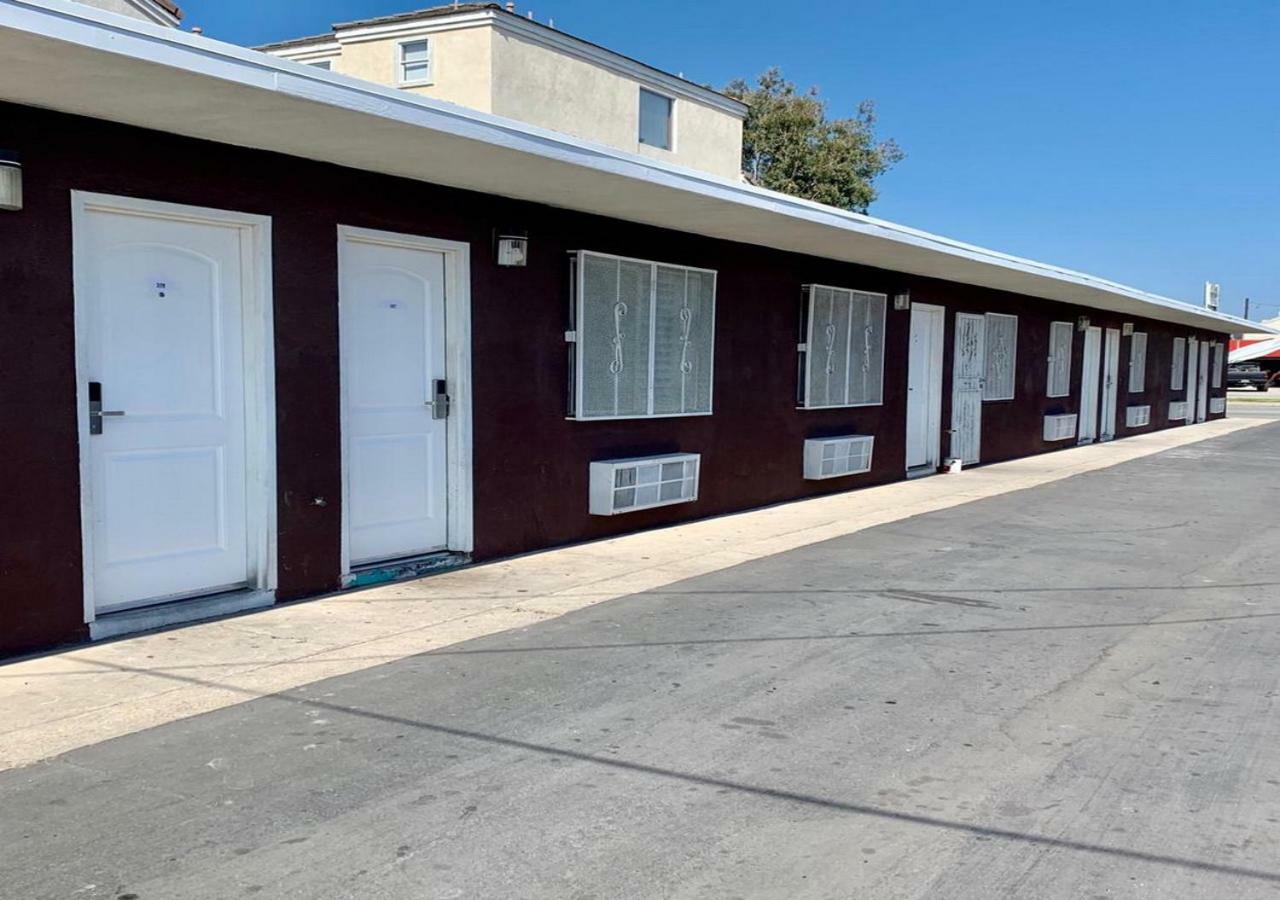 Mi Casa Motel Lynwood Exterior photo