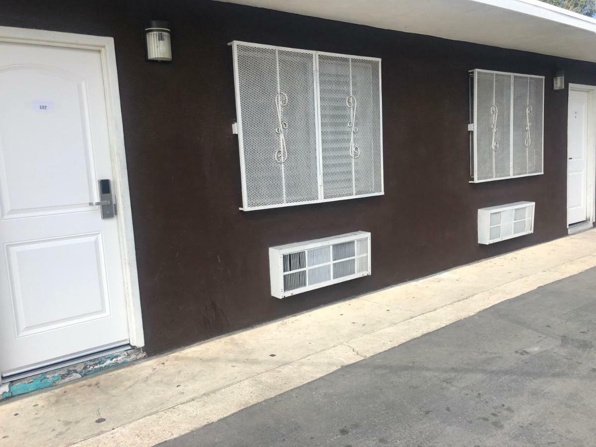 Mi Casa Motel Lynwood Exterior photo